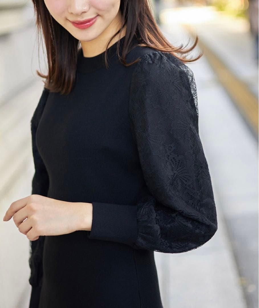 【新品】トッコ クローゼット フラワーレーススリーブ切替ニットワンピース 黒