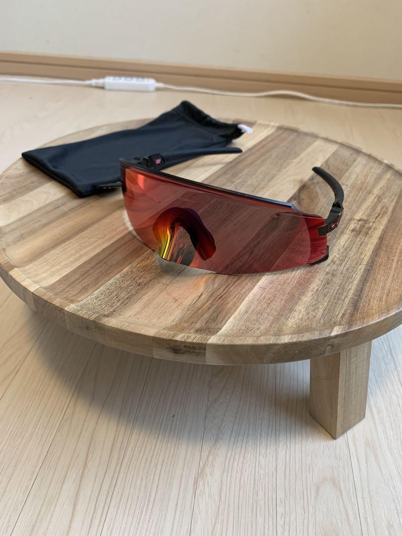 オークリー　サングラス（プリズム）　ケースなし