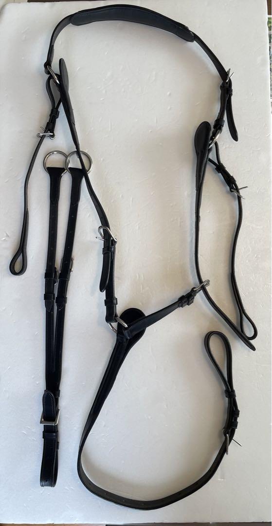 乗馬用品　BD  マルタン付胸がい　ブラック