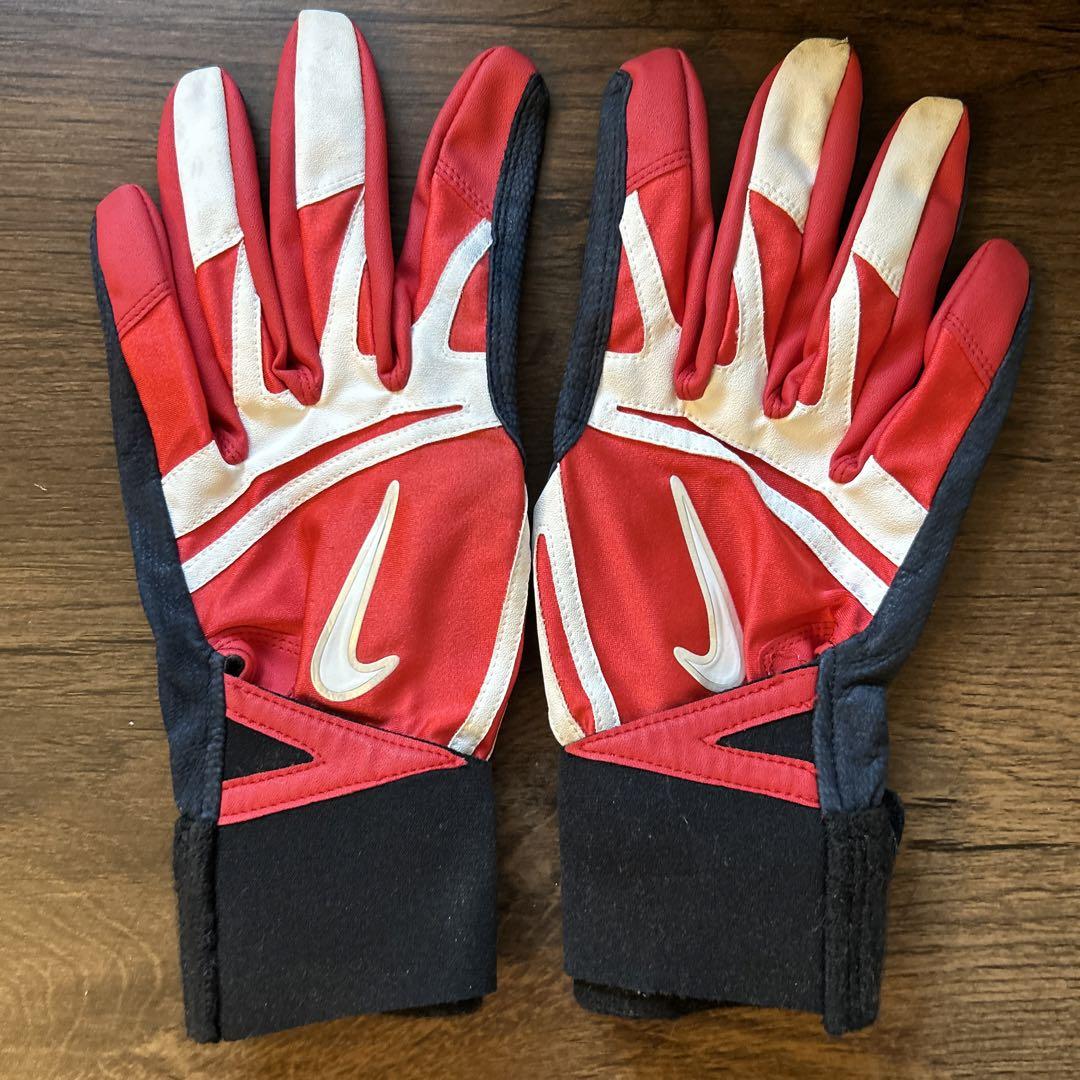 明石健志実使用バッティンググローブ