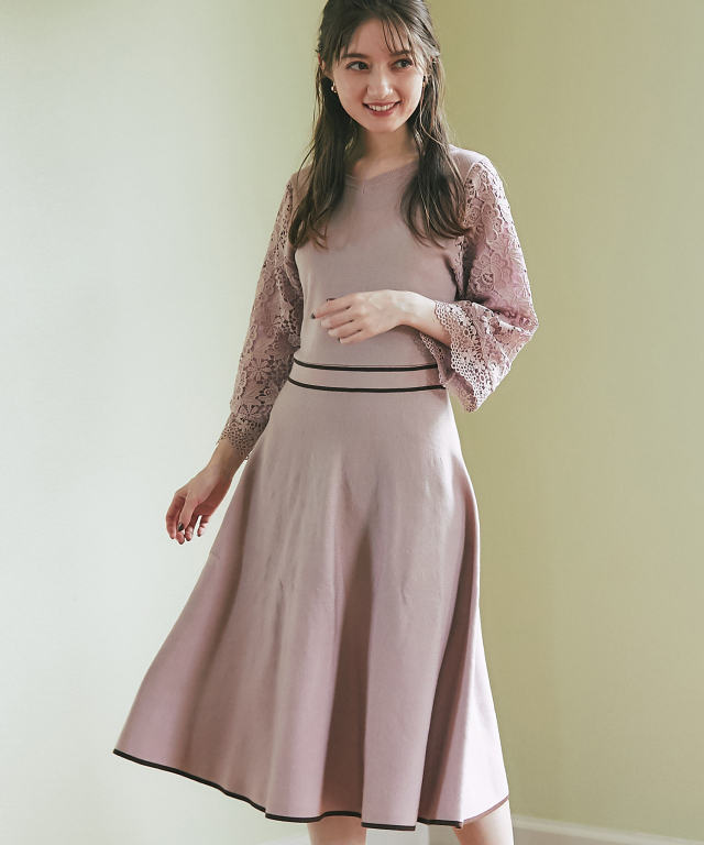 【新品】トッコ クローゼット フラワーレーススリーブ切替ニットワンピース 黒